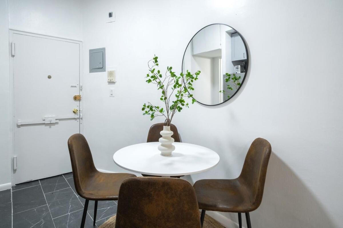 74-1a New In Prime Uws - Gym In Building Appartement *