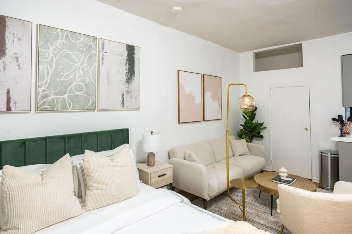 74-1a New In Prime Uws - Gym In Building Appartement New York